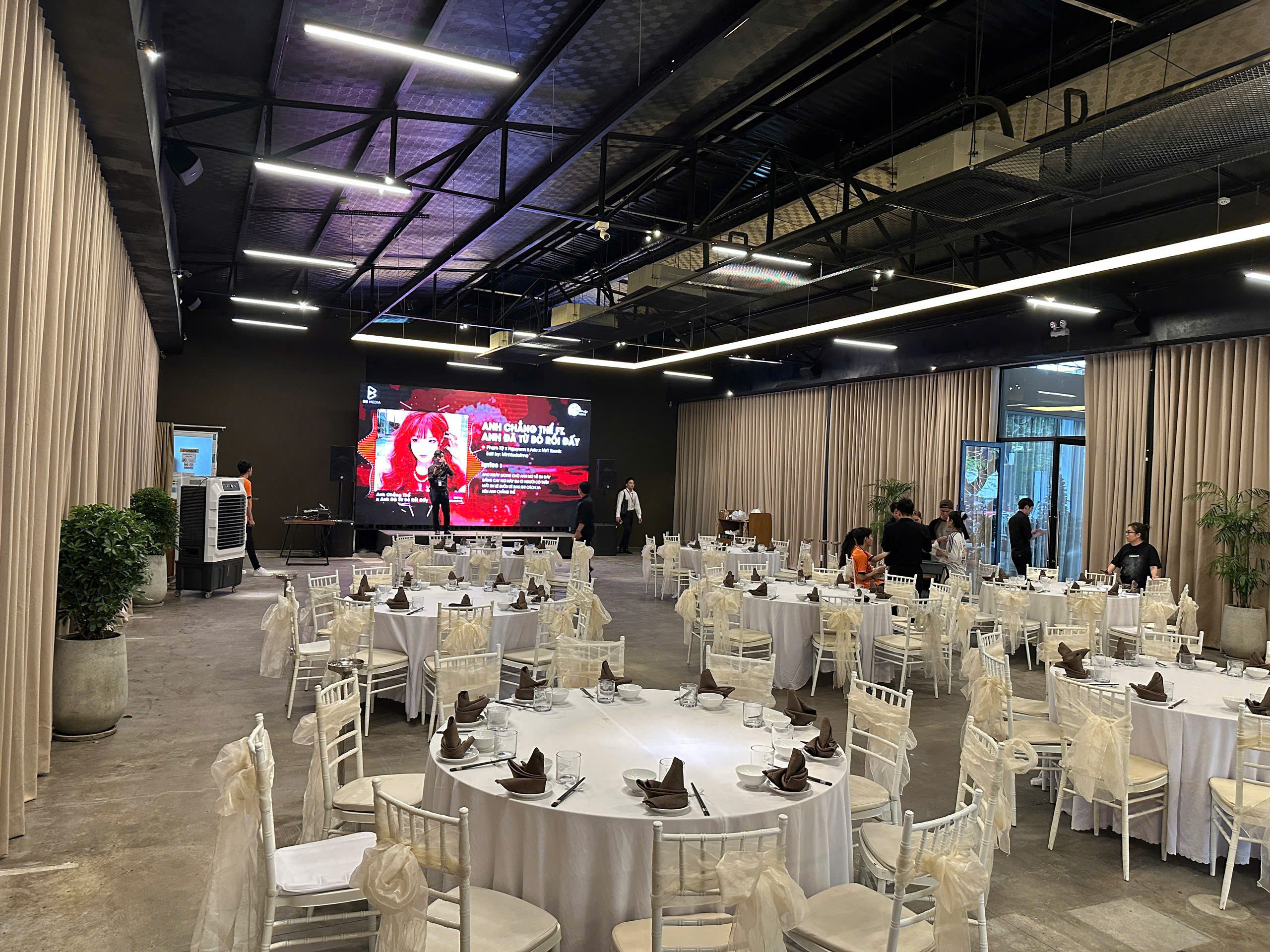 Yoyo Beer Garden Event Image 1