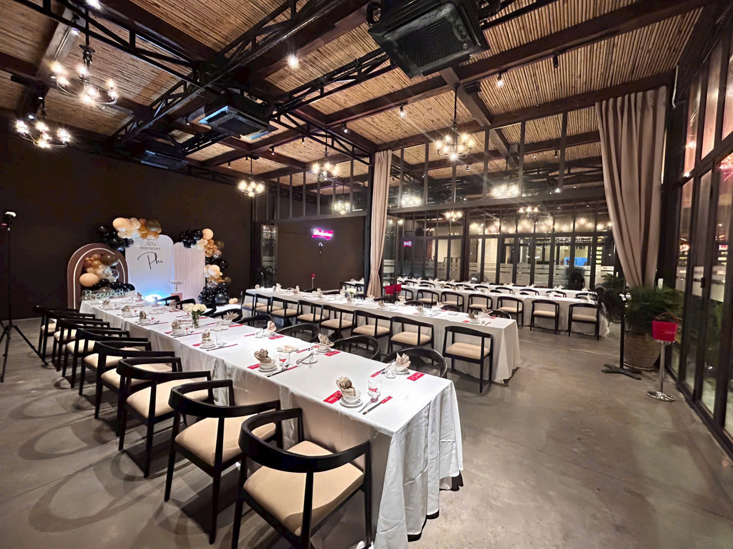 Yoyo Beer Garden Event Image 8