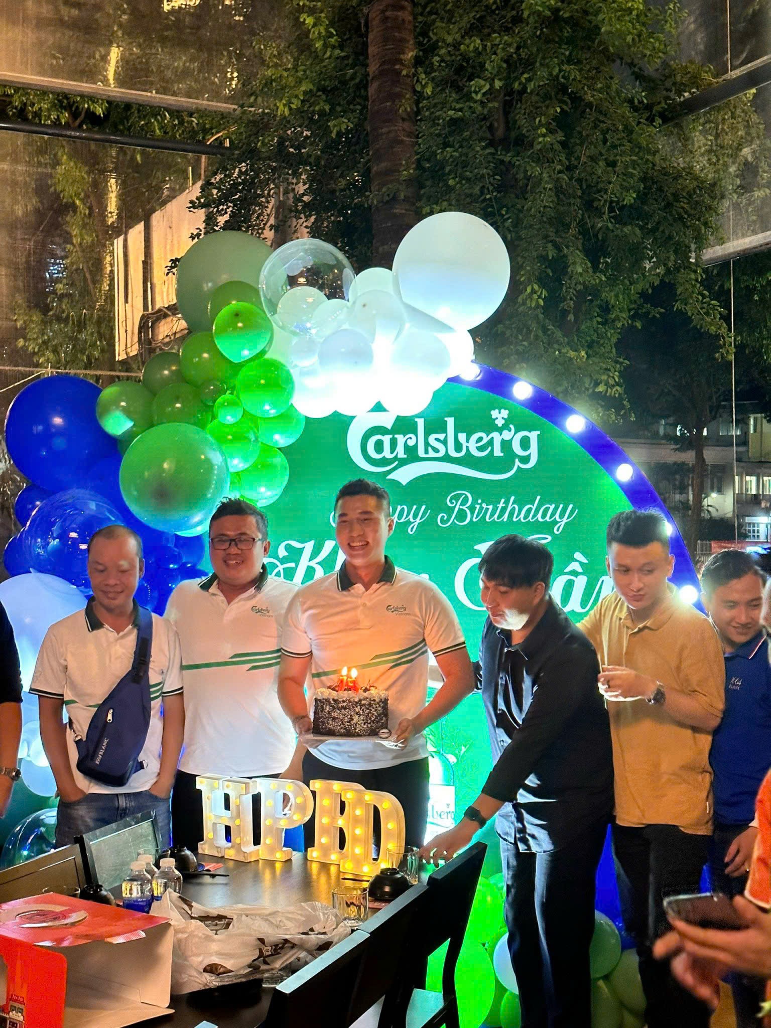 Vì Sao Nên Đặt Tiệc Sinh Nhật Tại YoYo Beer Garden ?