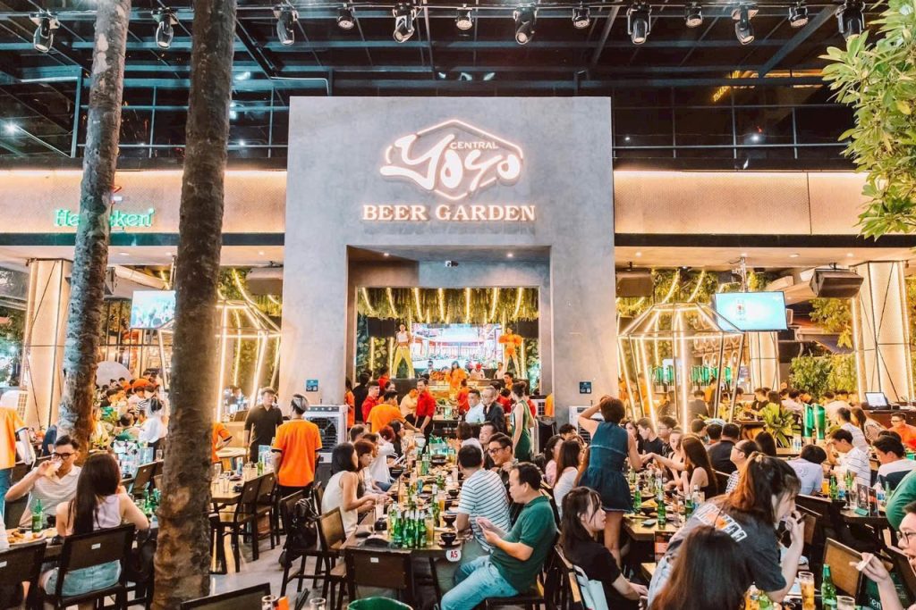 Địa Chỉ YoYo Beer Garden – tọa lạc giữa lòng Quận 3, không gian lý tưởng cho mọi buổi hẹn. Địa Chỉ YoYo Beer Garden – tọa lạc giữa lòng Quận 3, không gian lý tưởng cho mọi buổi hẹn.